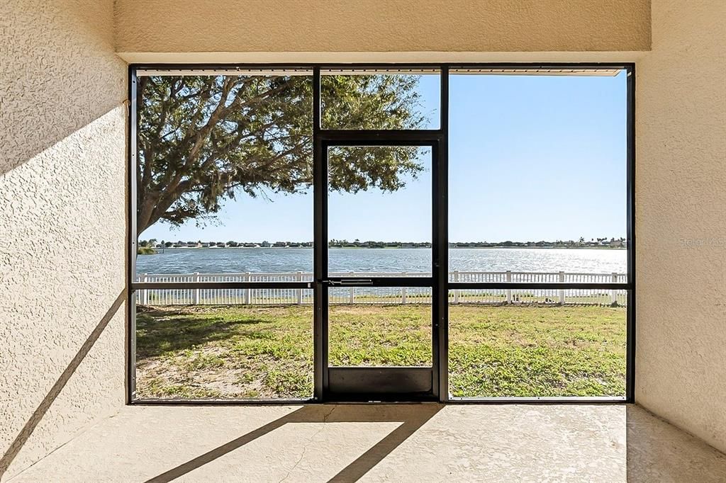 For Sale: $415,000 (4 beds, 3 baths, 3016 Square Feet)