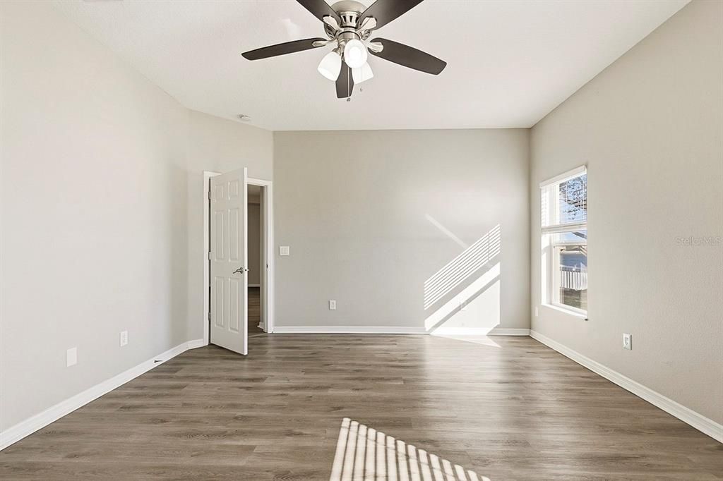 For Sale: $415,000 (4 beds, 3 baths, 3016 Square Feet)