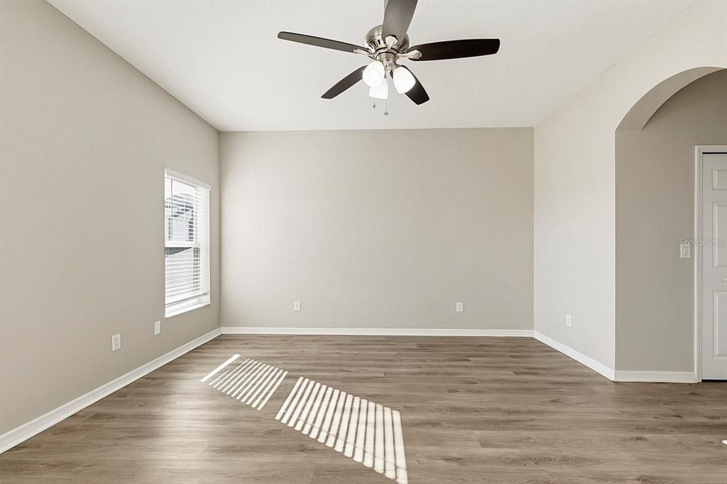 For Sale: $415,000 (4 beds, 3 baths, 3016 Square Feet)