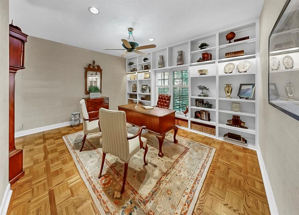 合同活跃: $1,195,000 (3 贝兹, 3 浴室, 3157 平方英尺)