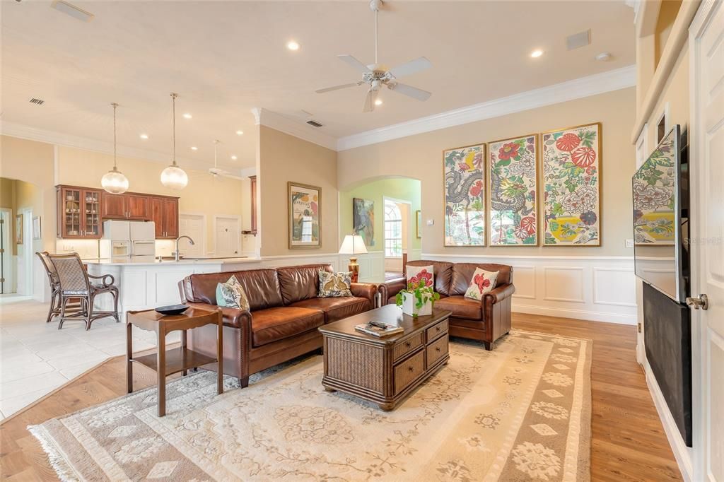 待售: $990,000 (4 贝兹, 3 浴室, 3758 平方英尺)