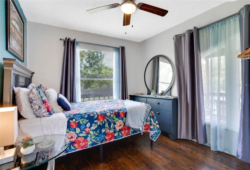 待售: $1,619,000 (13 贝兹, 10 浴室, 7064 平方英尺)