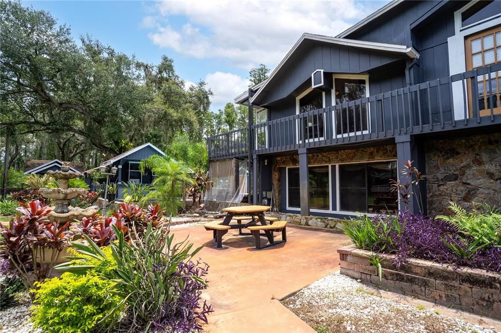 待售: $1,619,000 (13 贝兹, 10 浴室, 7064 平方英尺)