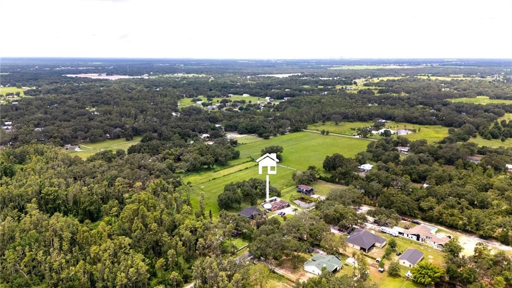 待售: $1,619,000 (13 贝兹, 10 浴室, 7064 平方英尺)