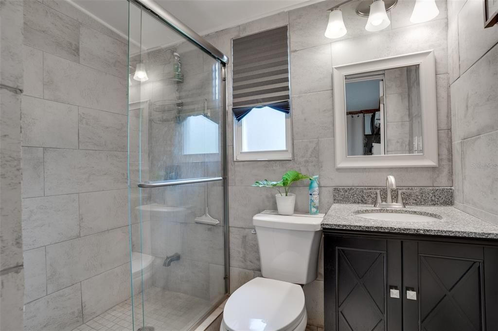 待售: $1,619,000 (13 贝兹, 10 浴室, 7064 平方英尺)