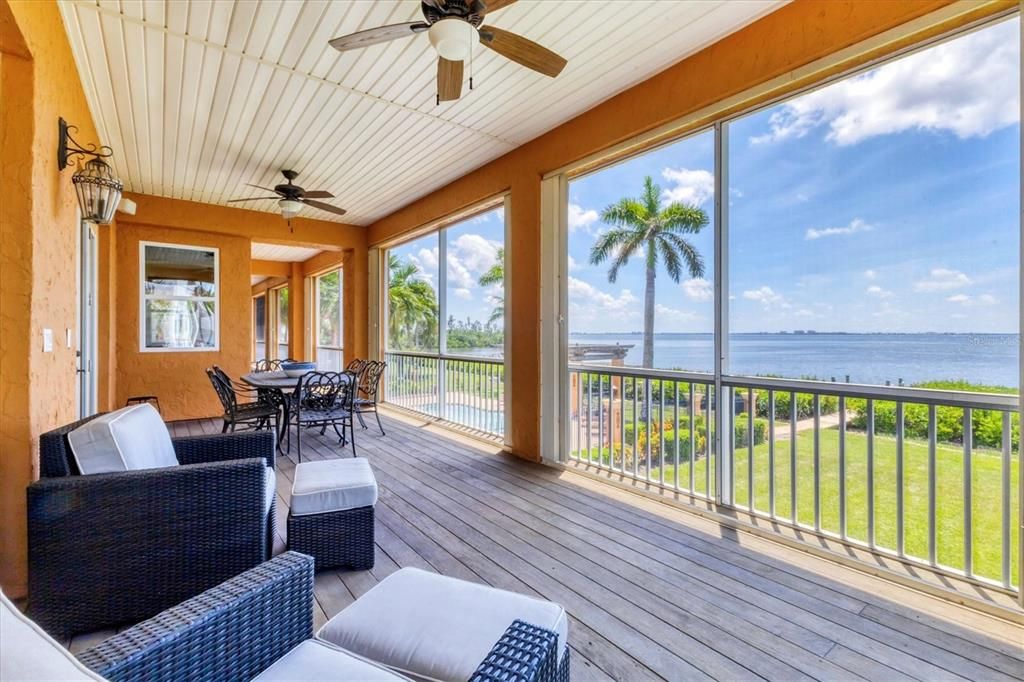 出租: $9,000 (4 贝兹, 4 浴室, 3689 平方英尺)