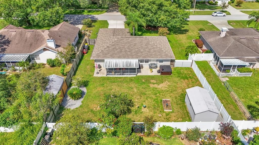 Под контрактом: $309,999 (3 спален, 2 ванн, 1609 Квадратных фут)