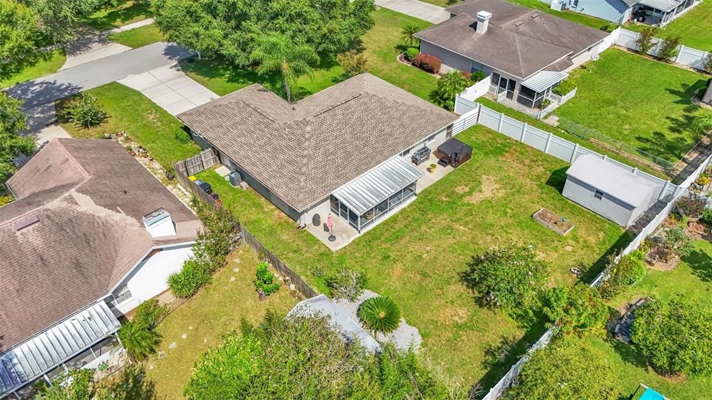 Под контрактом: $309,999 (3 спален, 2 ванн, 1609 Квадратных фут)