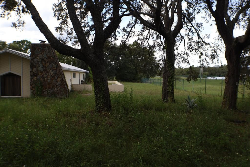 Activo con contrato: $369,000 (4 camas, 4 baños, 3190 Pies cuadrados)