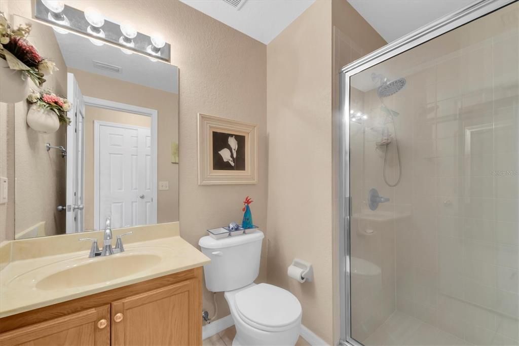 На продажу: $399,000 (4 спален, 3 ванн, 2061 Квадратных фут)