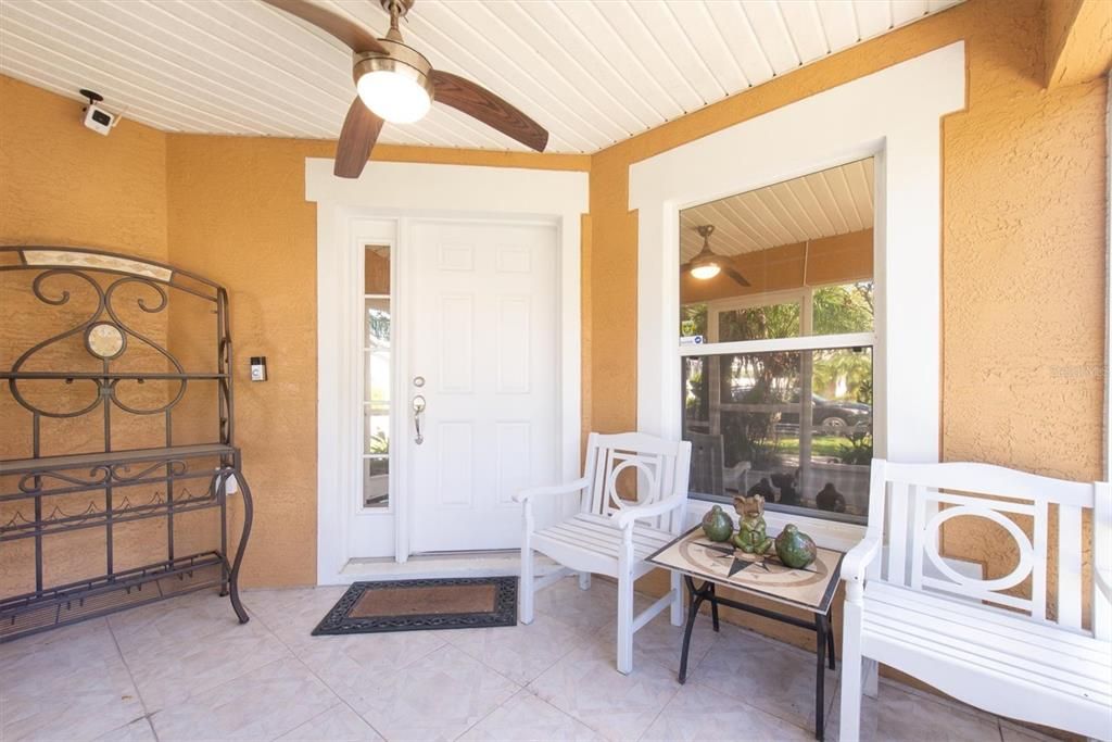 На продажу: $399,000 (4 спален, 3 ванн, 2061 Квадратных фут)