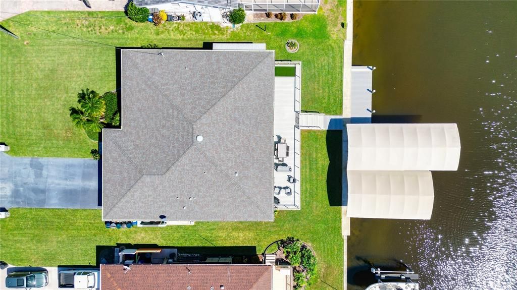 En Venta: $829,000 (3 camas, 2 baños, 2324 Pies cuadrados)