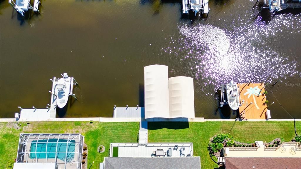 En Venta: $829,000 (3 camas, 2 baños, 2324 Pies cuadrados)