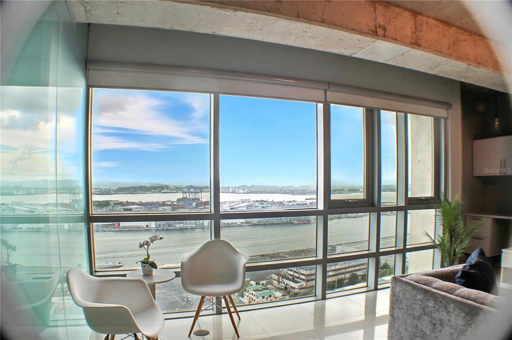 出租: $3,500 (1 贝兹, 1 浴室, 776 平方英尺)