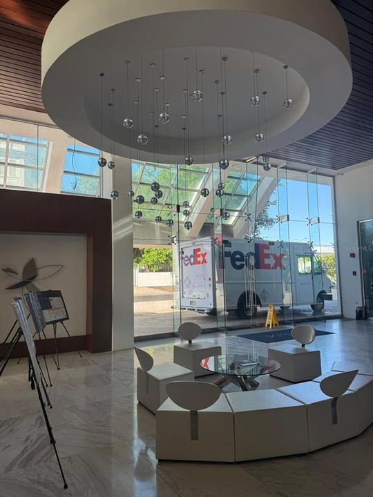 出租: $3,500 (1 贝兹, 1 浴室, 776 平方英尺)