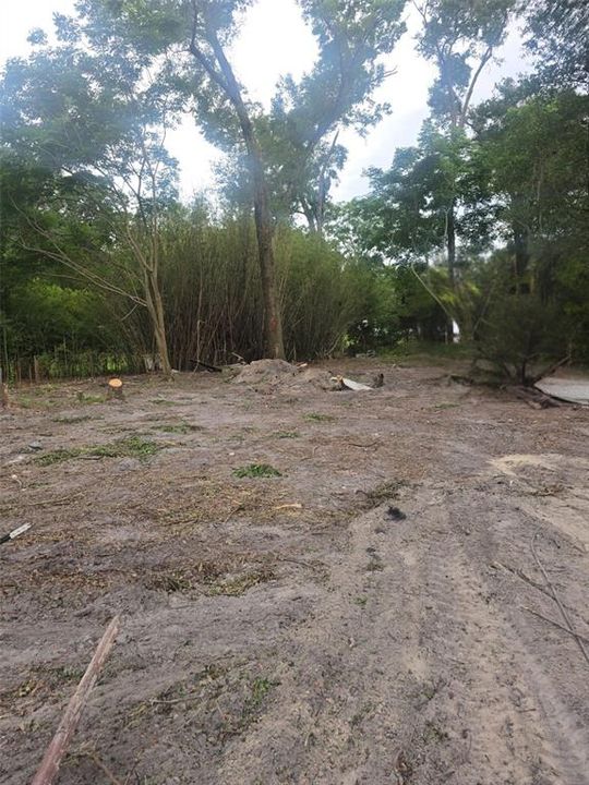 Недавно продано: $75,000 (0.92 acres)