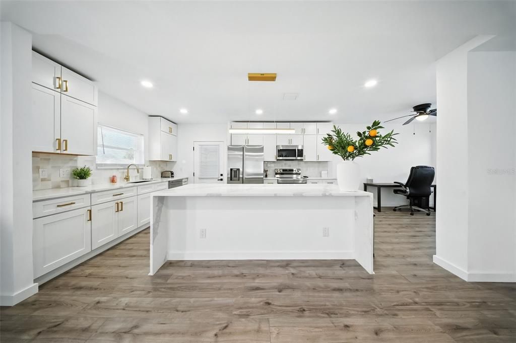 En Renta: $6,500 (3 camas, 2 baños, 1746 Pies cuadrados)