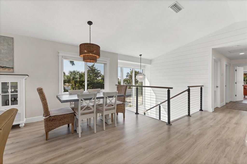 出租: $10,000 (3 贝兹, 2 浴室, 1882 平方英尺)