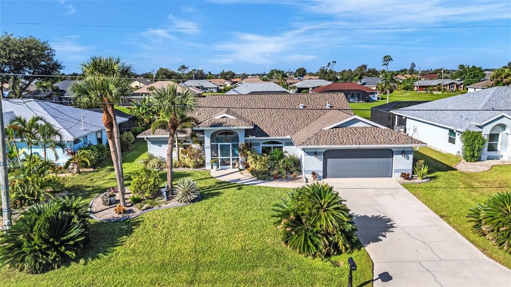 Vendido Recientemente: $469,000 (3 camas, 2 baños, 2085 Pies cuadrados)