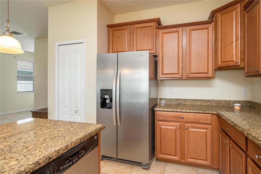 Active With Contract: $289,999 (4 beds, 2 baths, 1861 Square Feet)