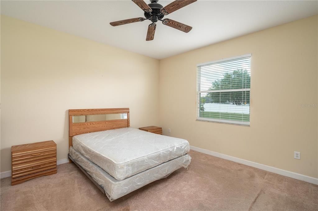 Active With Contract: $289,999 (4 beds, 2 baths, 1861 Square Feet)