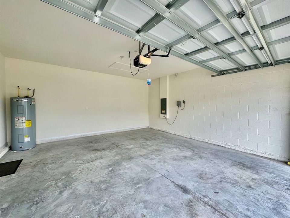 出租: $2,200 (3 贝兹, 2 浴室, 1516 平方英尺)