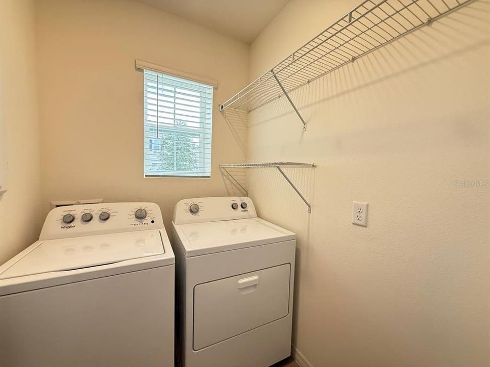 出租: $2,200 (3 贝兹, 2 浴室, 1516 平方英尺)