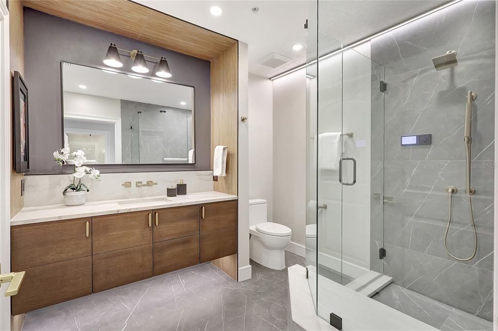 For Sale: $2,200,000 (3 beds, 4 baths, 4244 Square Feet)