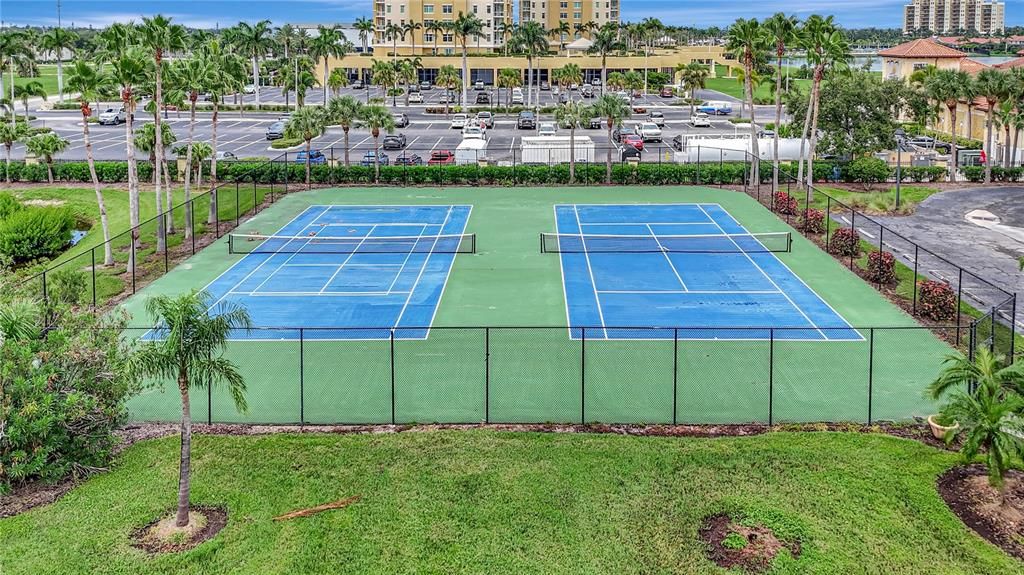 For Sale: $2,200,000 (3 beds, 4 baths, 4244 Square Feet)