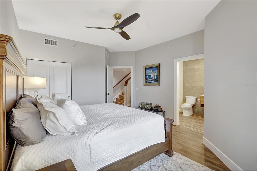 For Sale: $2,200,000 (3 beds, 4 baths, 4244 Square Feet)