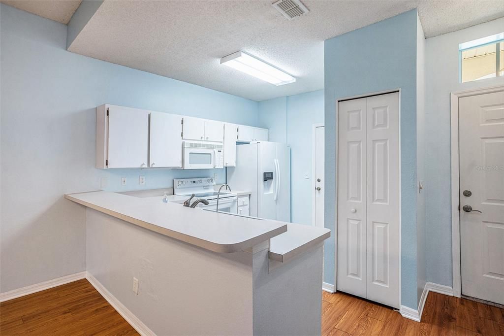 En Venta: $185,000 (2 camas, 1 baños, 963 Pies cuadrados)