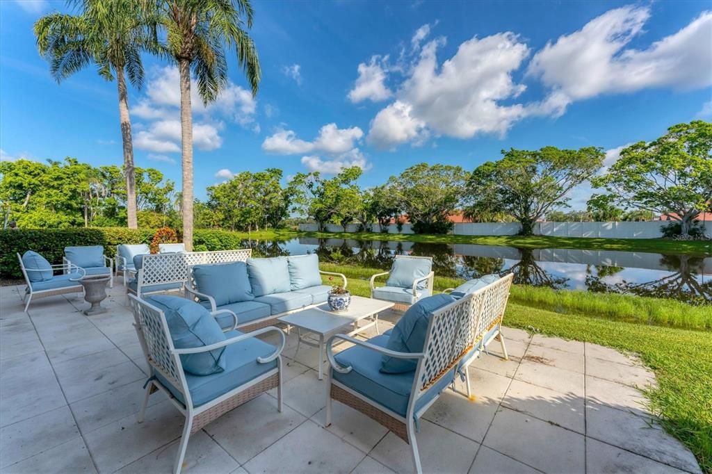 На продажу: $775,000 (3 спален, 3 ванн, 1920 Квадратных фут)