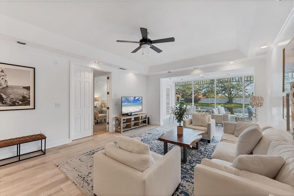 На продажу: $775,000 (3 спален, 3 ванн, 1920 Квадратных фут)