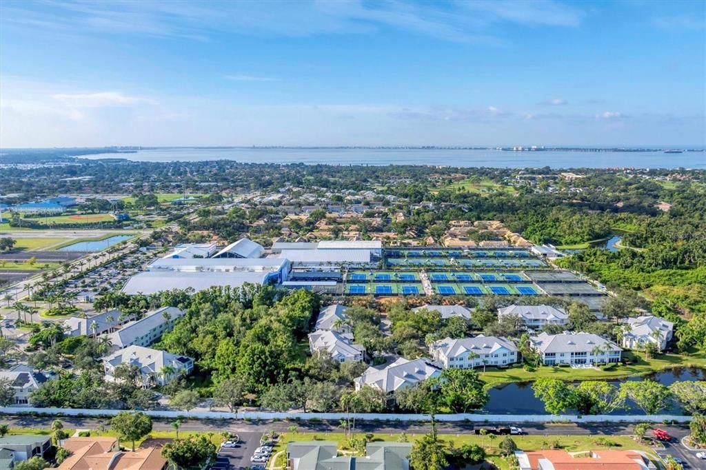 На продажу: $775,000 (3 спален, 3 ванн, 1920 Квадратных фут)