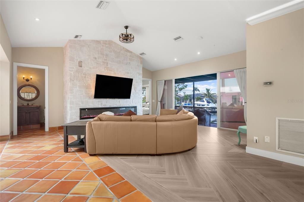 For Sale: $1,298,000 (4 beds, 3 baths, 3337 Square Feet)