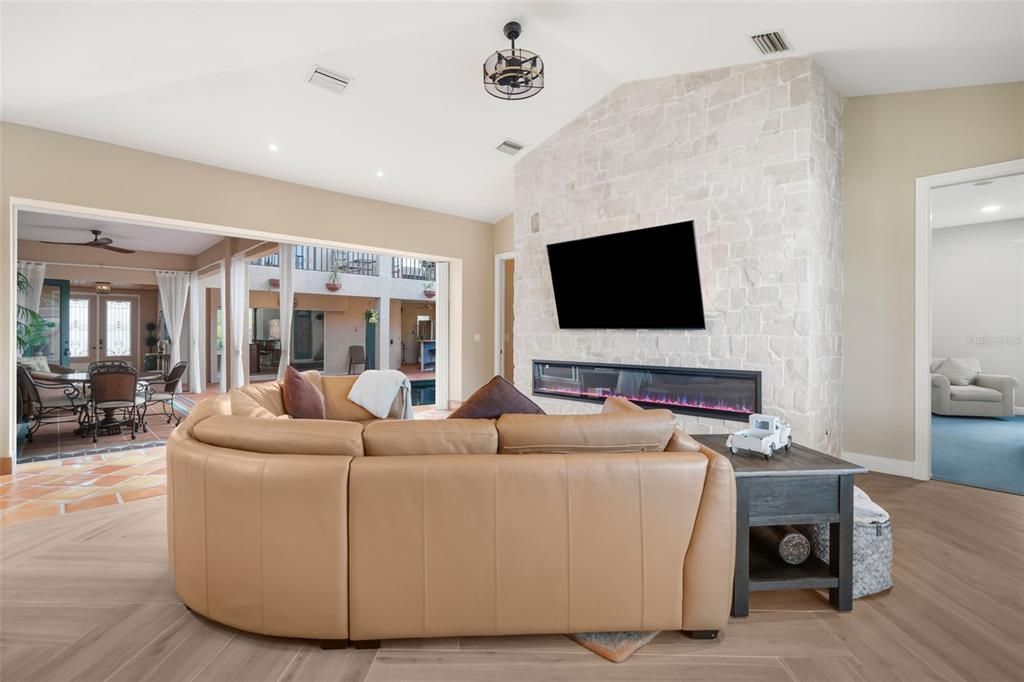 For Sale: $1,298,000 (4 beds, 3 baths, 3337 Square Feet)