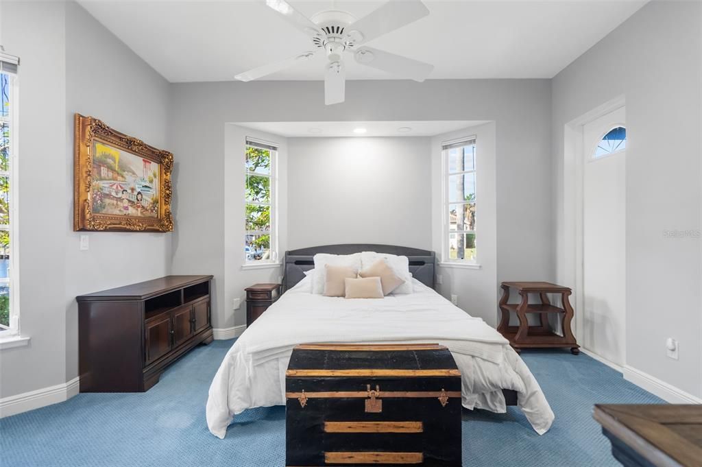 For Sale: $1,298,000 (4 beds, 3 baths, 3337 Square Feet)