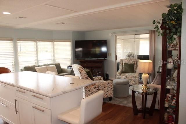 En Venta: $149,900 (2 camas, 2 baños, 960 Pies cuadrados)