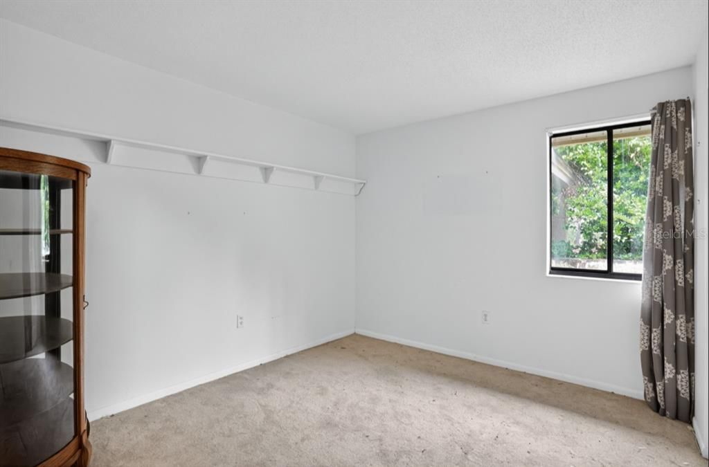 Под контрактом: $458,000 (3 спален, 2 ванн, 1621 Квадратных фут)