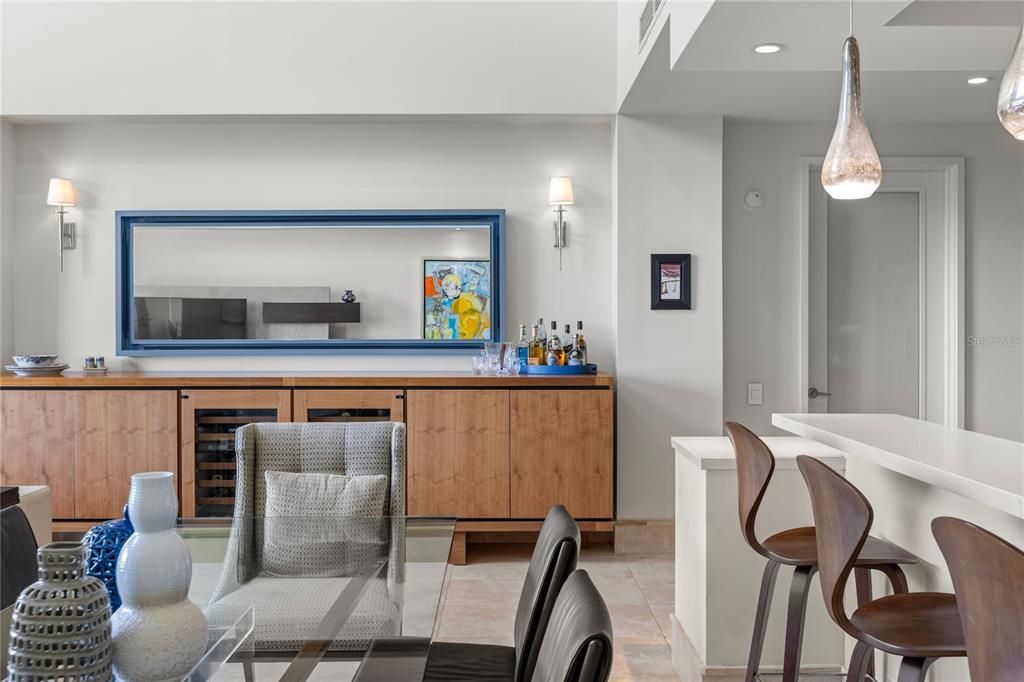 待售: $4,300,000 (4 贝兹, 4 浴室, 3700 平方英尺)