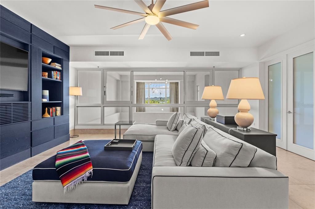 待售: $4,300,000 (4 贝兹, 4 浴室, 3700 平方英尺)