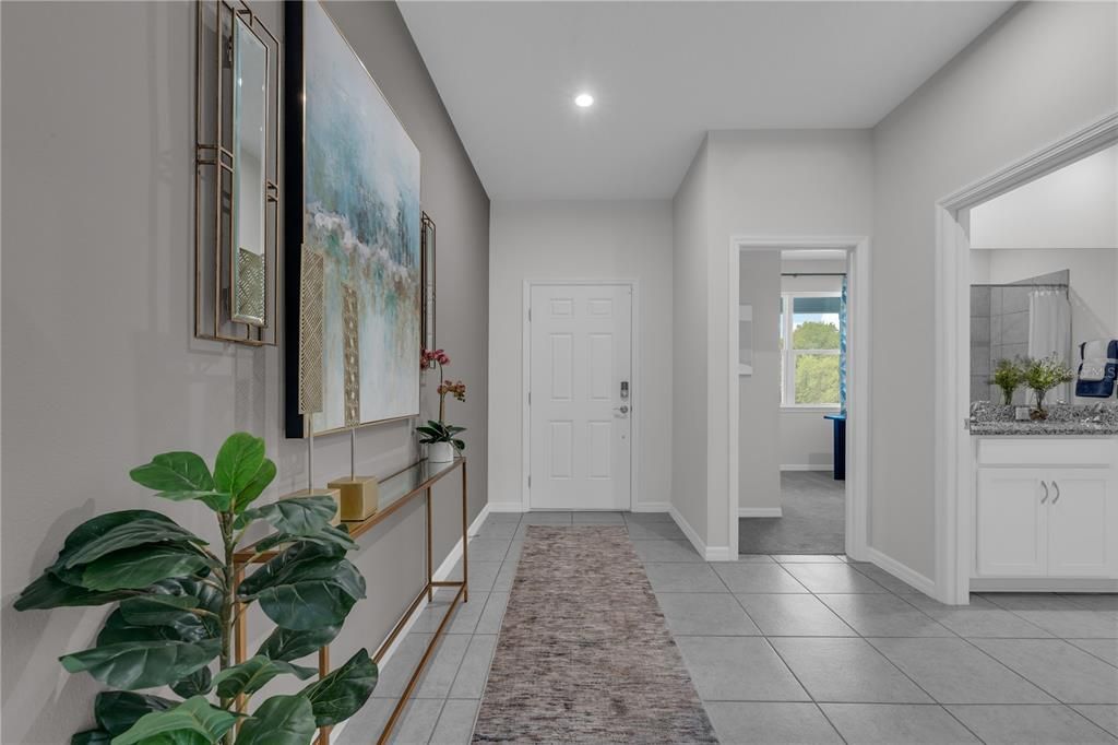 Activo con contrato: $354,990 (4 camas, 2 baños, 1839 Pies cuadrados)