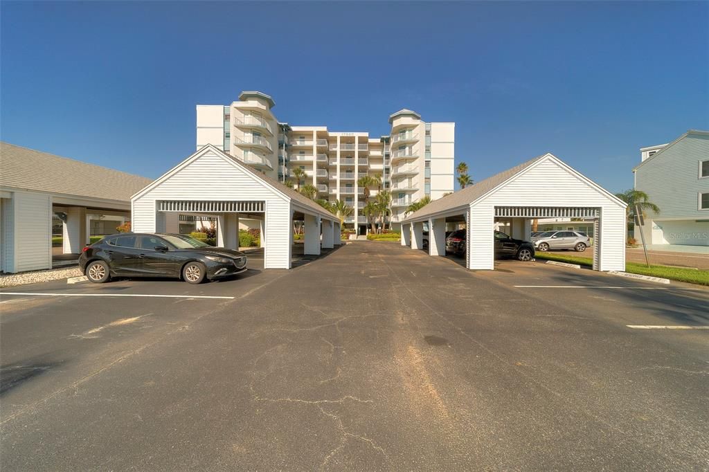 出租: $8,500 (2 贝兹, 2 浴室, 1220 平方英尺)