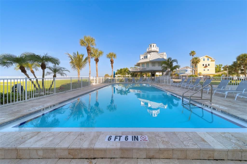 出租: $8,500 (2 贝兹, 2 浴室, 1220 平方英尺)