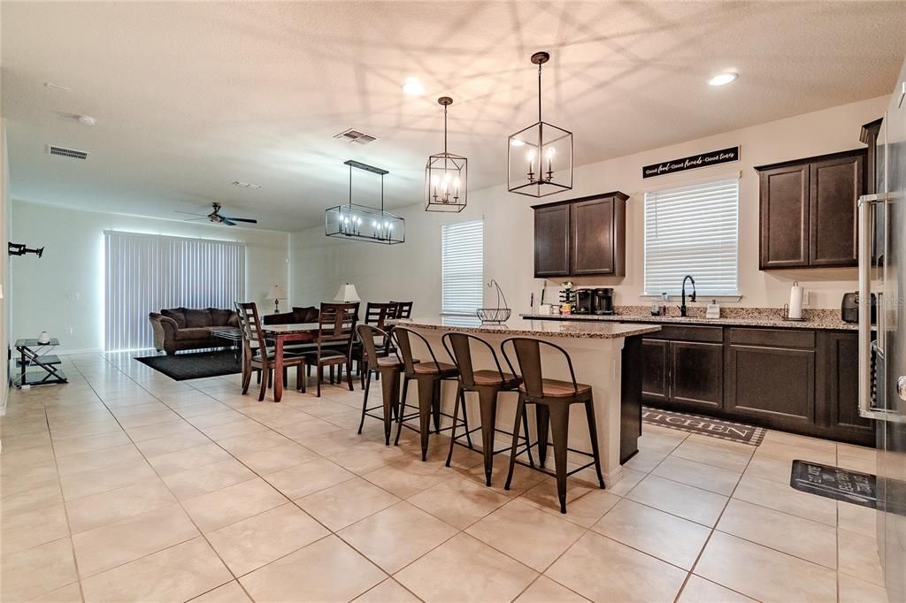 Active With Contract: $290,000 (3 beds, 2 baths, 1990 Square Feet)