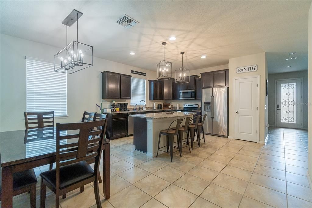 Active With Contract: $290,000 (3 beds, 2 baths, 1990 Square Feet)