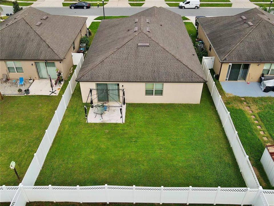 Active With Contract: $290,000 (3 beds, 2 baths, 1990 Square Feet)