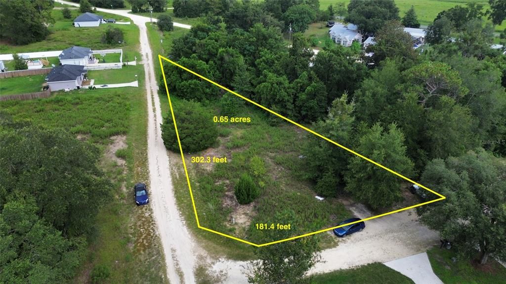 待售: $45,000 (0.65 acres)