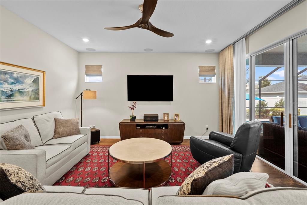 待售: $730,000 (3 贝兹, 2 浴室, 2442 平方英尺)