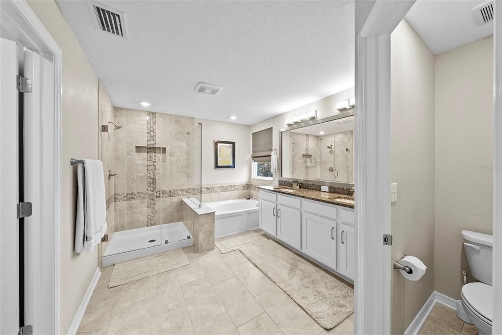 待售: $730,000 (3 贝兹, 2 浴室, 2442 平方英尺)